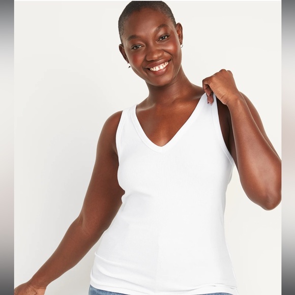 Old Navy first layer v neck tank top. White. L Tall. - Picture 5 of 7